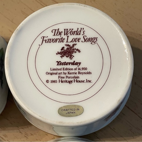 Lot of 4 1985 Heritage House Porcelain Music Box Trinket Crafted in Japan - Picture 4 of 13